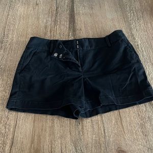 Loft, Rivera size 8, 4” inseam short, worn a few times